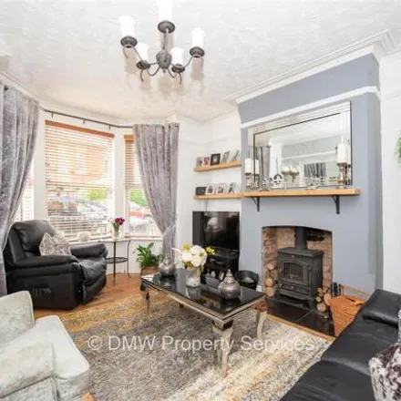 Image 2 - Beech Avenue, Netherfield, NG4 2FU, United Kingdom - Townhouse for sale