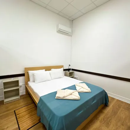 Rent this 1 bed apartment on Societade Colombophilia de Faro in Rua Conselheiro Bívar, 8000-476 Faro