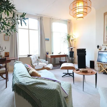 Rent this 1 bed apartment on Vondelstraat 32 in 1054 GE Amsterdam, Netherlands