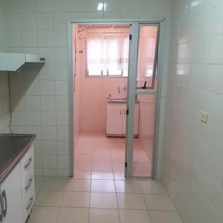 Rent this 2 bed apartment on Avenida Silva Jardim 1338 in Rebouças, Curitiba - PR