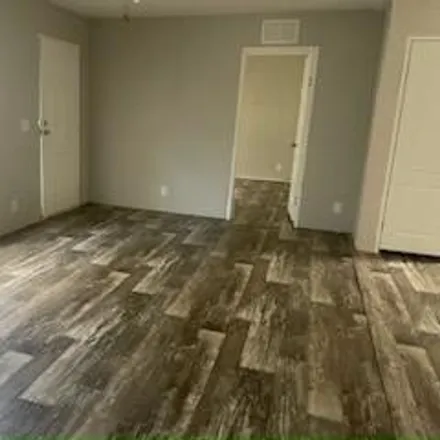 Rent this studio apartment on 9323 Victoria Lane in Buffalo Avenue Farms, Hillsborough County