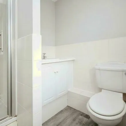 Image 2 - Devonshire Close, Bilton, CV22 7EE, United Kingdom - Apartment for rent