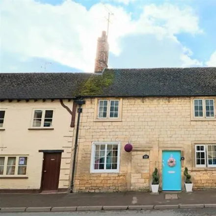 Buy this 4 bed townhouse on Winchcombe Railway Museum in 23 Gloucester Street, Winchcombe