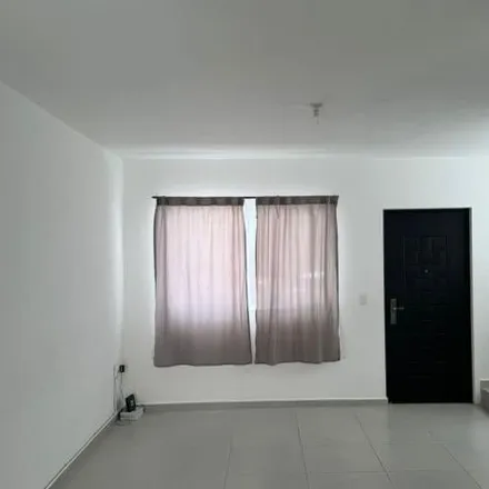 Rent this 3 bed house on Circuito San Junipero in Delegación Epigmenio González, 76146