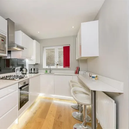 Rent this 3 bed apartment on Southwark Park Primary School in Southwark Park Road, South Bermondsey