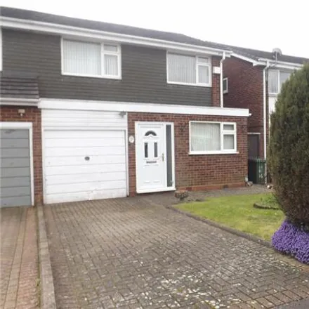 Buy this 4 bed duplex on Chester Road in Kingshurst, B36 0LN