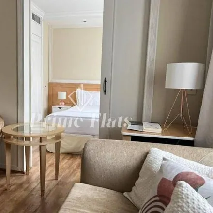 Buy this 1 bed apartment on Rua Pamplona 75 in Morro dos Ingleses, São Paulo - SP