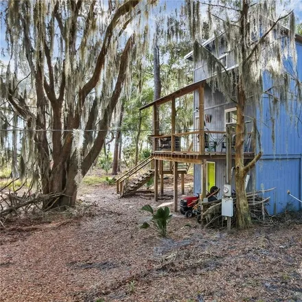 Buy this 2 bed house on 1106 Black Road in Darien, McIntosh County
