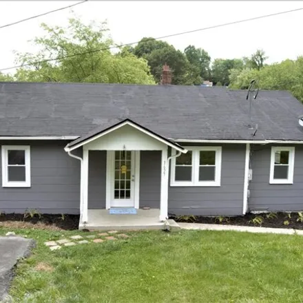 Buy this 3 bed house on 1627 Central Avenue in Rayon Terrace, Elizabethton