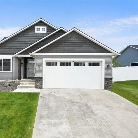 Buy this 3 bed house on Irish Circle in Rathdrum, ID 83858
