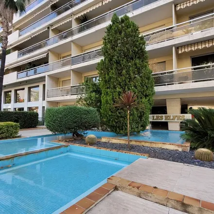 Image 6 - 6 Avenue de Poralto, 06400 Cannes, France - Apartment for rent