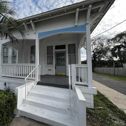 Buy this 4 bed house on Circle K in 800 West Garden Street, Pensacola