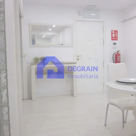 Image 7 - Calle Caveda, 12, 33002 Oviedo, Spain - Apartment for rent