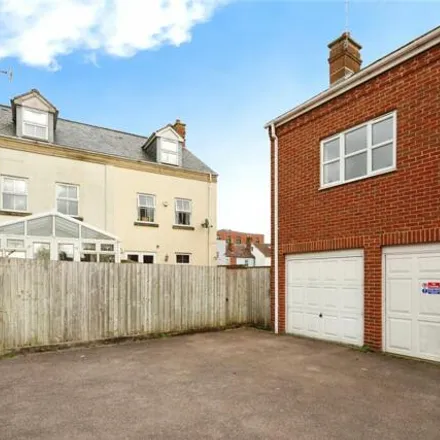 Image 2 - Parliament Street, Gloucester, GL1 1YQ, United Kingdom - Townhouse for sale