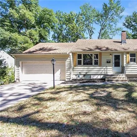 Image 1 - 2223 South Maywood Avenue, Englewood, Independence, MO 64052, USA - House for sale