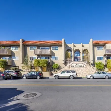 Buy this 2 bed condo on 47227 West 147th Street in Lawndale, CA 90260