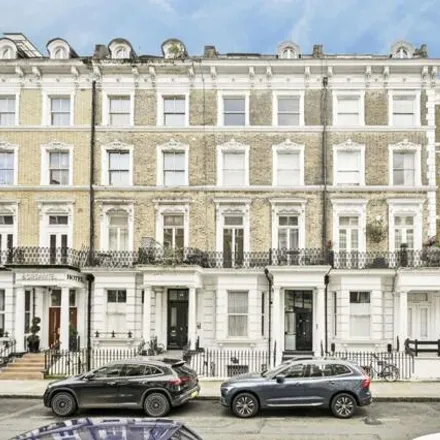 Image 9 - Dreamtel London Kensington, 32-36 Hogarth Road, London, SW5 0QH, United Kingdom - Apartment for sale