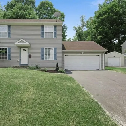 Buy this 3 bed house on 6057 Stanhill Ct in Cincinnati, Ohio