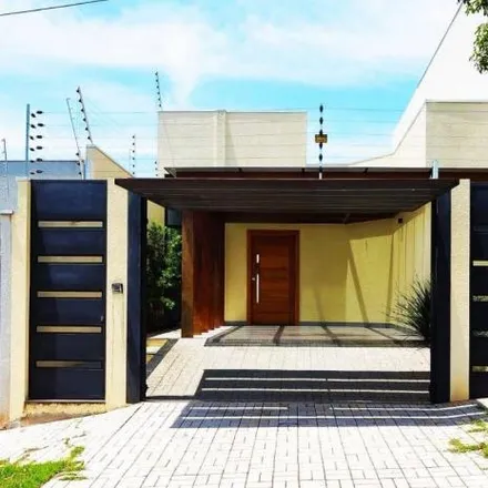 Buy this 3 bed house on Rua Messias Borges de Souza in Jardim Dias, Maringá - PR
