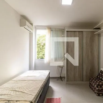 Rent this 1 bed apartment on Rua Rego Freitas 354 in Vila Buarque, São Paulo - SP