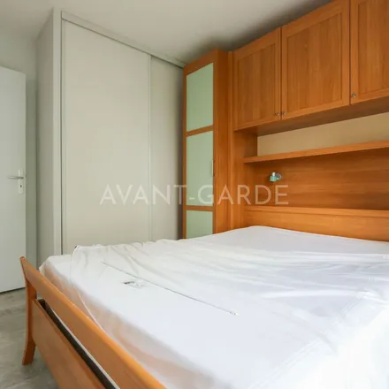 Image 1 - Le Danton, Avenue Léonard de Vinci, 92400 Courbevoie, France - Apartment for rent