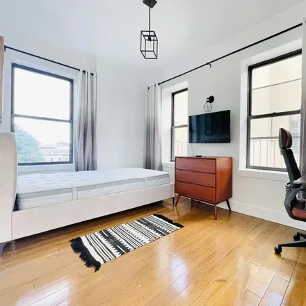 Rent this 4 bed room on 1144 Bushwick Ave in Brooklyn, NY 11221