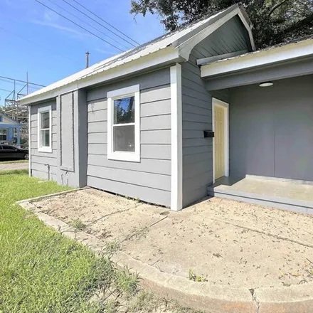 Buy this 4 bed house on 1937 Adams Avenue in Northdale, Baton Rouge