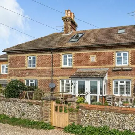 Buy this 3 bed townhouse on King James Lane in Henfield, West Sussex