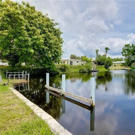 Image 2 - 6524 Malaluka Rd, North Port, Florida, 34287 - House for sale