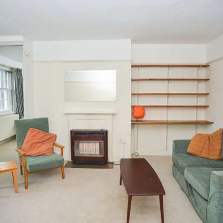 Rent this 1 bed apartment on 31 St Anns Villas in London, W11 4RT
