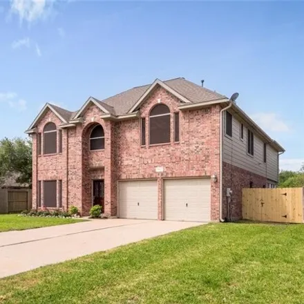 Buy this 5 bed house on 1435 Summer Forest Drive in Sugar Land, TX 77479