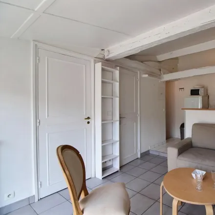 Image 3 - 58 Rue de Malte, 75011 Paris, France - Apartment for rent