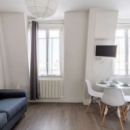Rent this 1 bed apartment on 5 Villa Wagram - Saint-Honoré in 75008 Paris, France