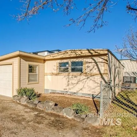 Buy this studio apartment on 1415 Karcher Mobile Home Park in Nampa, ID 83651