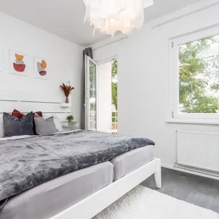 Rent this 3 bed apartment on Neue Bergstraße 1 in 13585 Berlin, Germany