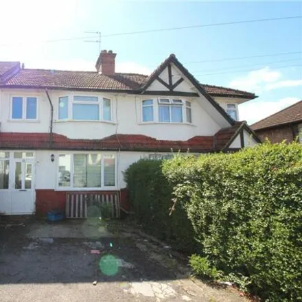 Image 1 - Whitehouse Avenue, Borehamwood, Hertfordshire, Wd6 - Townhouse for sale