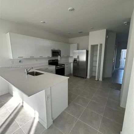 Image 1 - 848 Brickell Avenue, Miami, FL 33131, USA - Apartment for rent