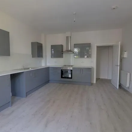 Rent this 1 bed apartment on Westbourne Avenue in Hull, HU5 3JZ