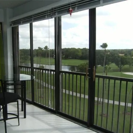 Image 1 - Vintage Circle, Collier County, FL 34119, USA - Condo for rent