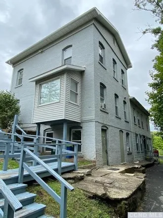 Image 2 - 370 West Bridge Street, Village of Catskill, Greene County, NY 12414, USA - Duplex for sale