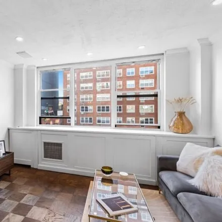 Buy this studio apartment on 32 East 20th Street in New York, NY 10003