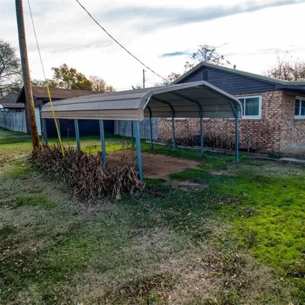 Image 3 - 430 South Kemp Street, Kingston, Marshall County, OK 73439, USA - House for sale