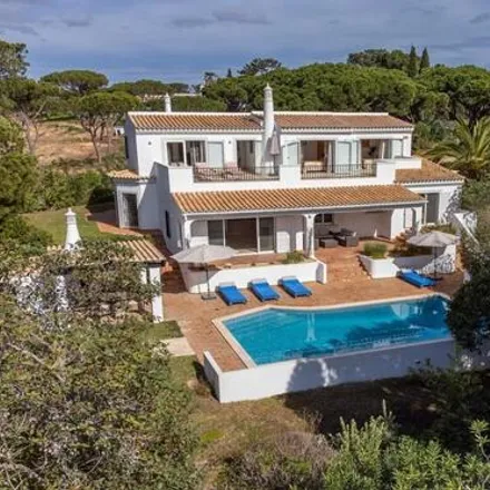 Buy this 5 bed house on Vale Do Lobo