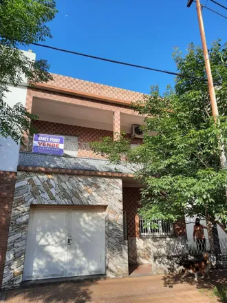 Buy this studio house on Ombú 594 in Partido de La Matanza, B1704 FLD Villa Luzuriaga