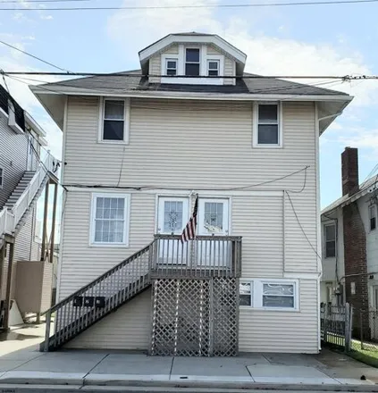 Image 1 - 138 Rosborough Avenue, Ventnor City, NJ 08406, USA - Apartment for rent
