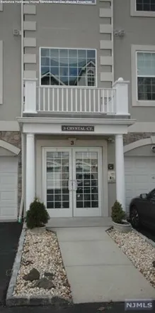 Buy this 2 bed condo on 51 Crystal Court in Woodland Park, NJ 07424