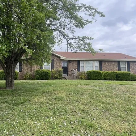 Buy this 4 bed house on 813 Prescott Dr in Clarksville, Tennessee