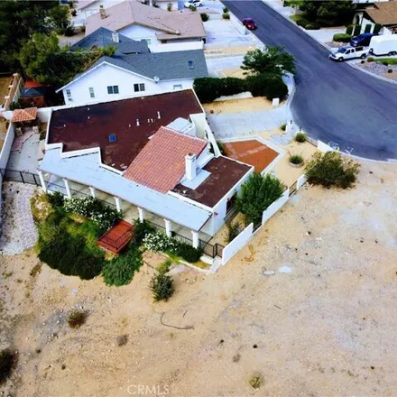 Image 3 - 12500 Elmcroft Lane, San Bernardino County, CA 92395, USA - House for sale