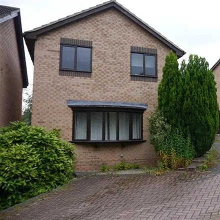 Rent this 4 bed house on Horton Close in Farsley, LS13 1PJ