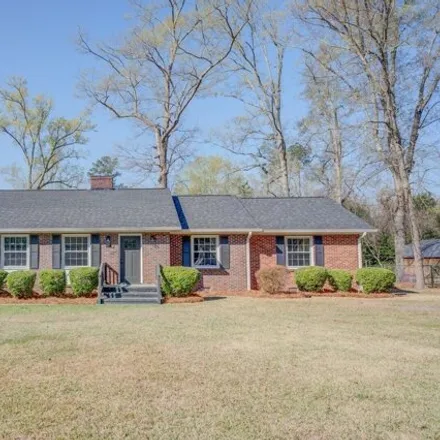 Buy this 4 bed house on 283 Dixie Drive in Thomson, GA 30824